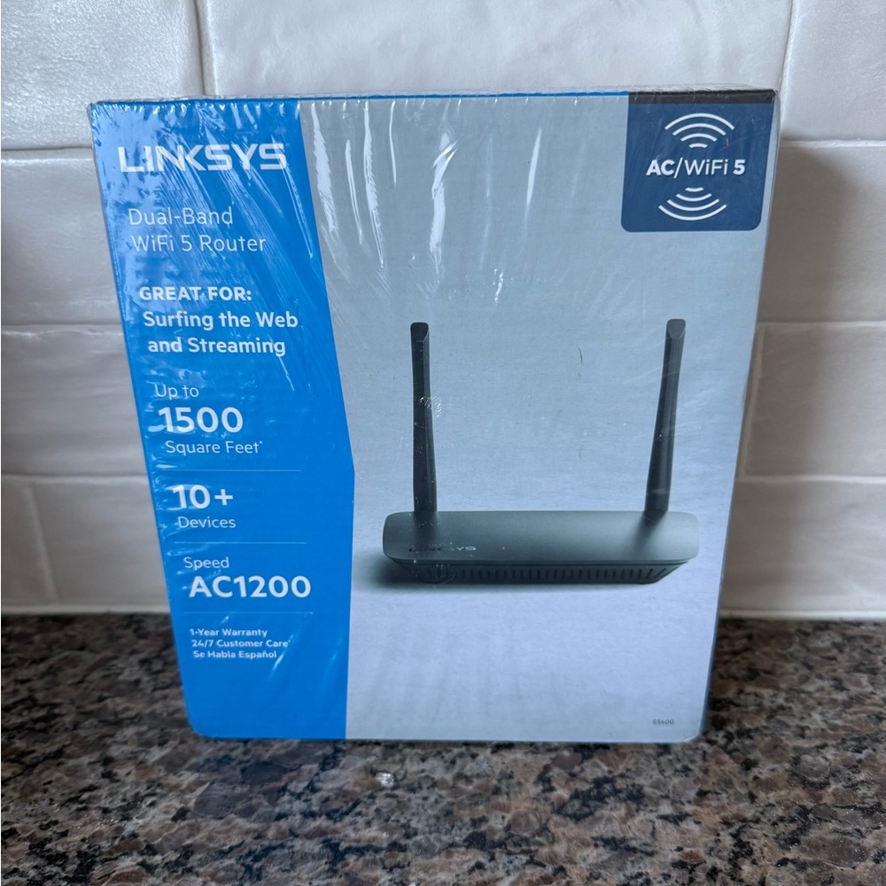 Linksys AC1200 Dual-Band Router - Black